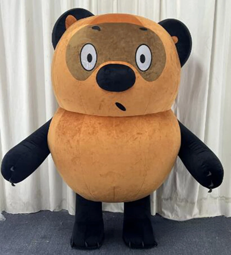 茶色と黒色のクマの着ぐるみ。大人用、全身を覆う、ふわふわ素材 - Event Party のレビューと価格