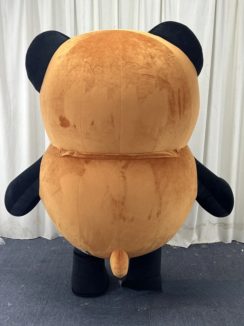 茶色と黒色のクマの着ぐるみ。大人用、全身を覆う、ふわふわ素材 - Event Party のレビューと価格