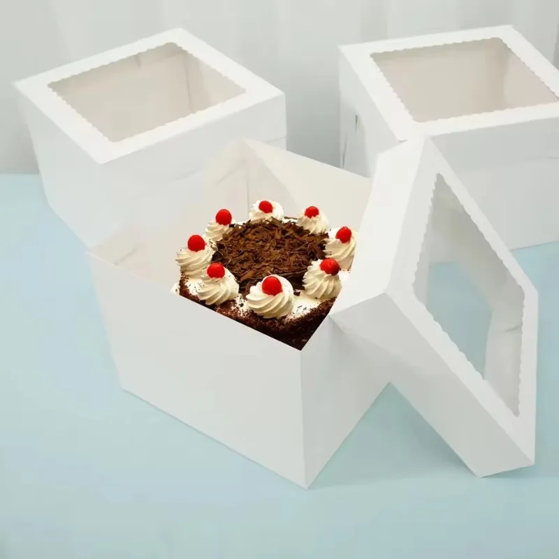 2個、4個、6個入りの白いケーキボックス。正方形で、使い捨て - Event Party Box のレビューと価格